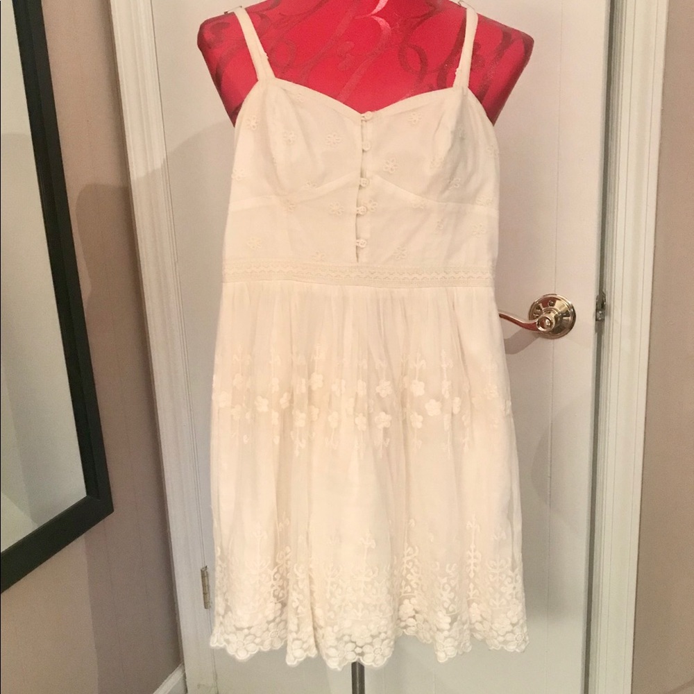 American Eagle White Lace Dress